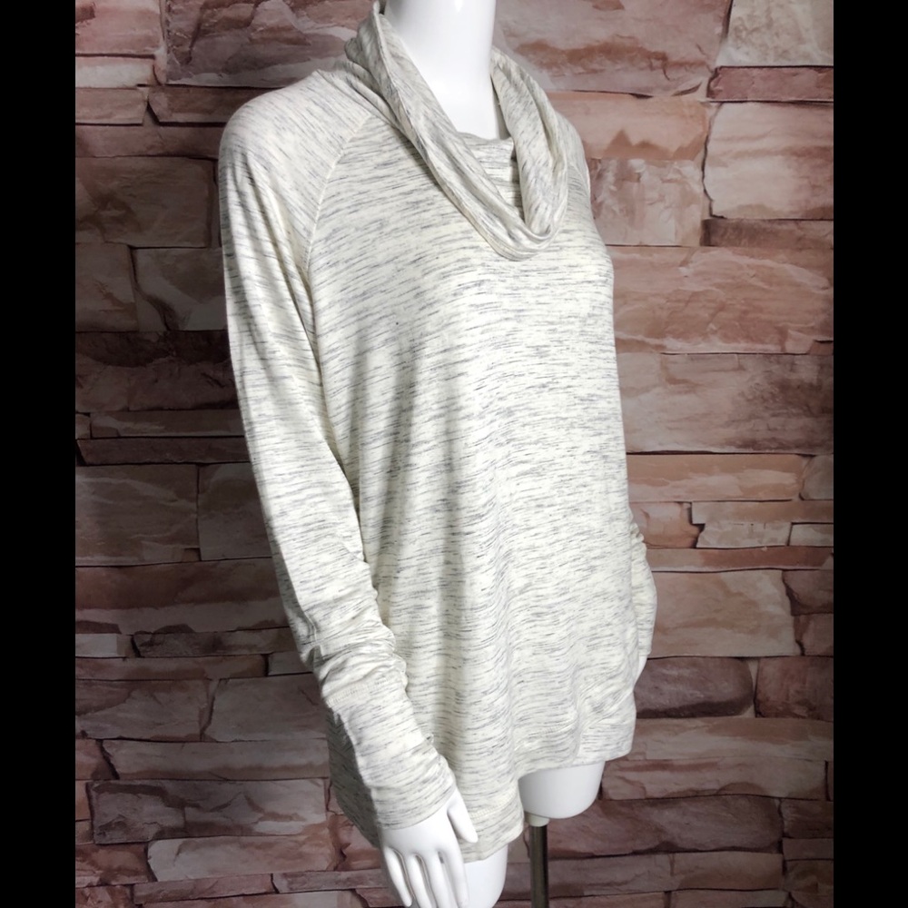 Eliane Rose woman long sleeve sweater size L - Picture 3 of 6